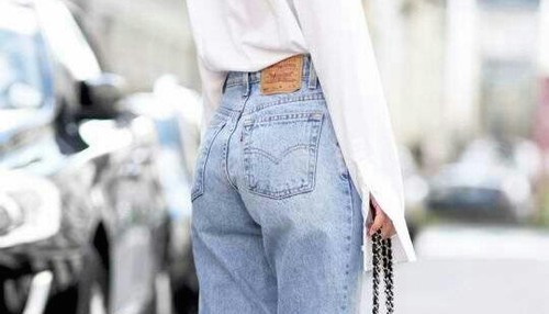 comment porter le jean mom 